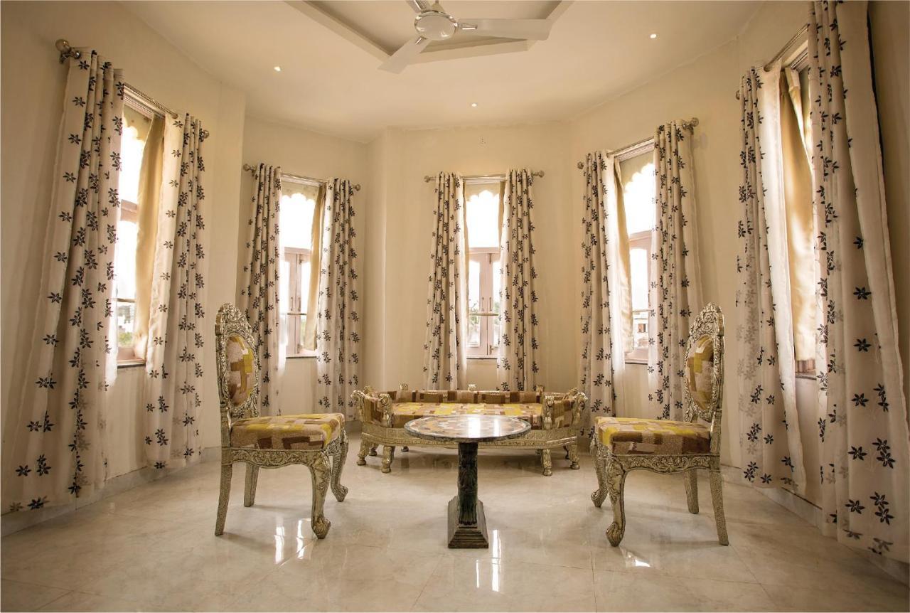 Bloom Boutique L Lake Pichola ウダイプル エクステリア 写真
